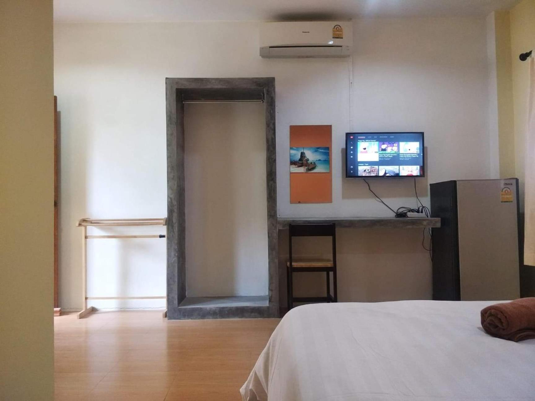 Prukrom Lanta Guesthouse Koh Lanta Room photo