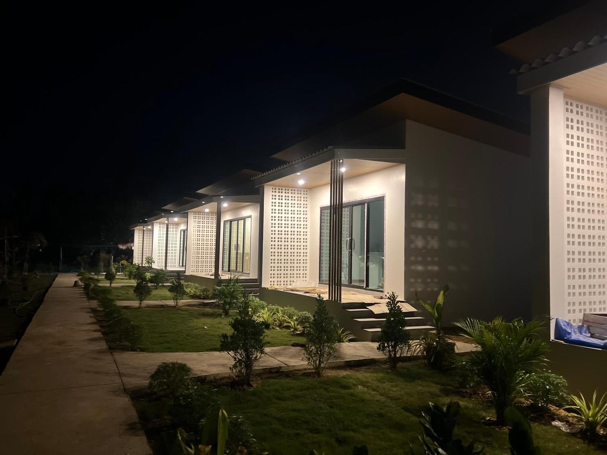 Prukrom Lanta Guesthouse Koh Lanta Exterior photo